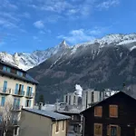 City Center Studio Near The Slopes