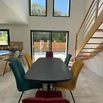 Maison 9P Avec Piscine Et Climatisation