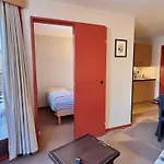 Appartement 2 Pieces, Quartier Falaise, 4 Pers, Balcon, Proche Parkings - Fr-1-634-109