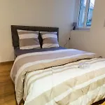 Hyper Centre Dans Remparts Vieille Ville 1Er Etage , Possible Tout Faire A Pieds