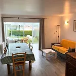 Petite Maison Vue Mer Face A La Plage Trestraou Perros-Guirec - Ref 914