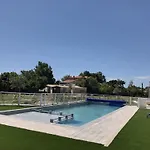 Apartment With Balcony Or Terrace