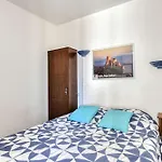 Sp350-188 Appartement 2 Pieces Cabine Saint Pierre La Mer