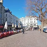 Porte Saint Vincent Et La Mer