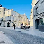 La Petite Ferte - T2 Hypercentre La Rochelle
