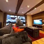 Chalet Pleney - Self Catered Chalet