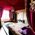 Suite Napoleon 3, Vue Mont St Michel, Avec Balcon