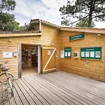 Huttopia Oleron Les Chenes Verts