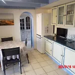 Maison Dans Residence Avec Piscine 3 Chambres