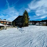 Studio Ski Aux Pieds Vue Superbe Sur Les Pistes