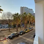 Flc - Timone Hospital - 2 Bedrooms - Max 6 Guests