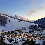 Appartement Esprit Chalet Avec Balcon Centre La Clusaz