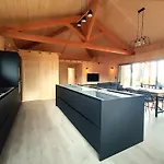 Maison En Bois Sur Pilotis- 4218
