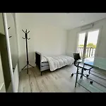 Appartement Elegant Avec Parking Gratuit