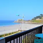 Appartement 2 Chambres Avec Superbe Vue Mer Sur La Plage De Trestrignel A Perros-Guirec - Ref 834
