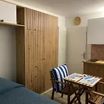 Aux Pieds Des Plages, Du Port, De La Piste Cyclable Et Des Commerces De Proximite, Un Studio Au Dernier Etage Avec Une Vue Panoramique Sur Le Bassin D'Arcachon, Entierement Renove, Dans Une Residence Avec Piscine