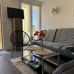 Sp520-I188 Appartement 2 Pieces Saint Pierre La Mer