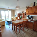 Appartement Cosy 2 Chambres Face A La Mer A Tregastel - Fr-1-368-445