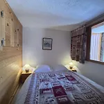 Duplex Cosy 4/6 Pers, Proche Telesiege Et Commerce, Pkg Couvert, Casier A Ski - Meribel - Fr-1-180-554