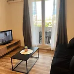 Joli Studio Cabine 28M2 A 300M De La Mer