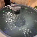 Atelier Du Spa Jacuzzi Illimite Proche Du Mont Saint Michel