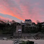 La Maison Bleue