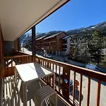 Snoow Lodge Meribel Centre
