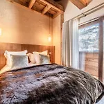 Chalet Vallon, Meribel - By Emerald Stay