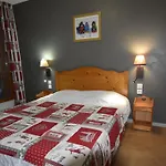 Vaujanylocations - Crystal407