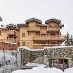 Duplex T5 Avec Parking Prive Et Wifi A Courchevel - Fr-1-563-16