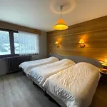 Grotte Aux Fees D, Appartement 6 Pers, Skis Aux Pieds