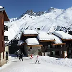 Apartment In Meribel-Mottaret At 1800M
