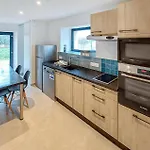 Beautiful Home In Nevez With Wifi
