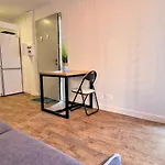 Unique Appartement Direct Plage Commerces Parking Privee Clim Neuf Wifi