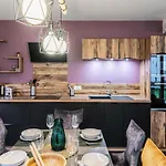Silver Lodge Residence - B