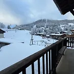 La Clusaz Centre Village , Pied Des Pistes, 42 M2 , Balcon Sud Vue Montagne