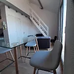 Appartement Calme Et Lumineux , Centre Ville Et Plage A Pied
