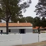 Maison Les Pieds Dans Le Sable 350M De La Mer Velos