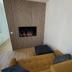 Apartment With Wifi Near City Center