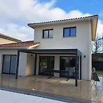 Villa L'Evasion, Neuve, 4 Chambres, 8Pers, Piscine Chauffee