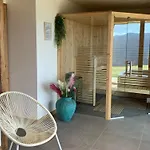Chalet Spacieux Avec Jacuzzi, Sauna Et Wifi Aux Gets - Fr-1-671-260