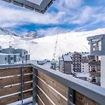 Studio Plein Soleil - Val Claret-9 By Interhome