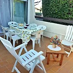 Appartement Rez-De-Jardin: Piscine, Terrasse, Parking, Wi-Fi En Option - Fr-1-387-63