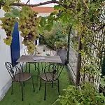 Maison Fetilly, Sweet Home