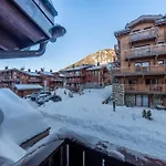 Le Glacier Pelve Courchevel 1650 - Five Bedrooms - Bed & Breakfast