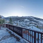 Le Glacier Pelve Courchevel 1650 - Five Bedrooms - Bed & Breakfast