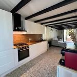 Loft De Luxe Proche A9 ,Gare ,Centre Ville,Commerce