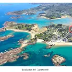 Cote De Granit Rose 300M Des Plages