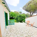 Villa Emeraude - Villa Avec Vue Mer Et Jardin, Proche Du Centre Ville