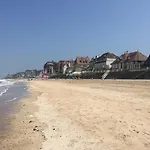 Apt Bord De Mer, Vue Exceptionnelle,Pres Deauville